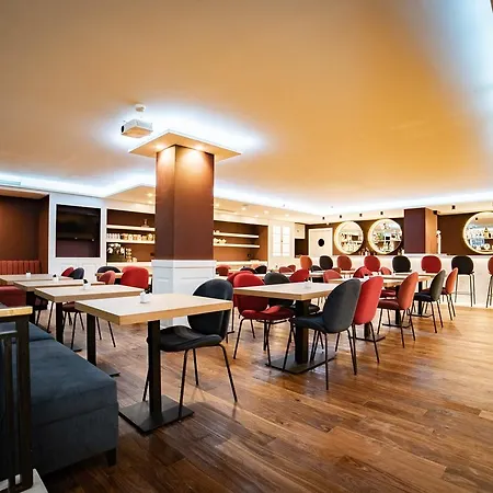 Hotel Colón Plaza Valladolid