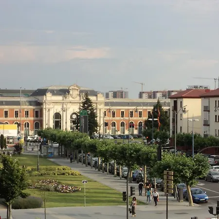 Hotel Colon Plaza 4*
