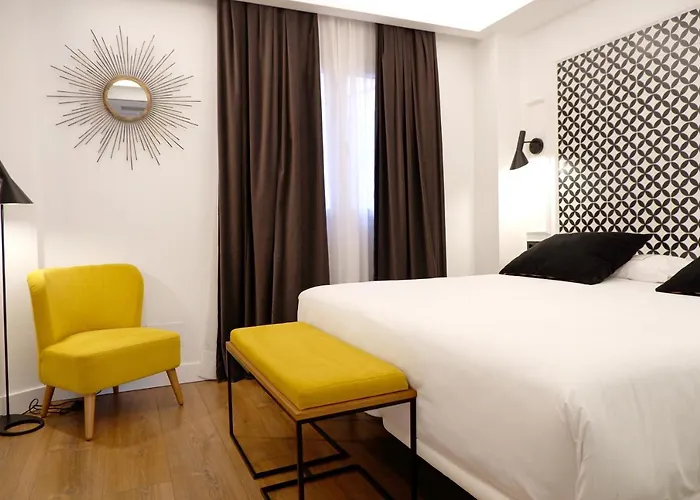 Colon Plaza 호텔 4*