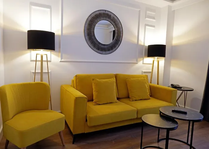 Colon Plaza Otel Valladolid