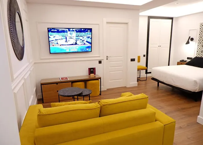 Colon Plaza 바야돌리드